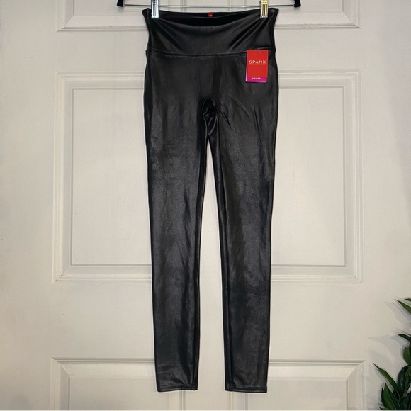 SPANX Pants - Spanx Faux Leather Leggings in Black Size Small New With Tags